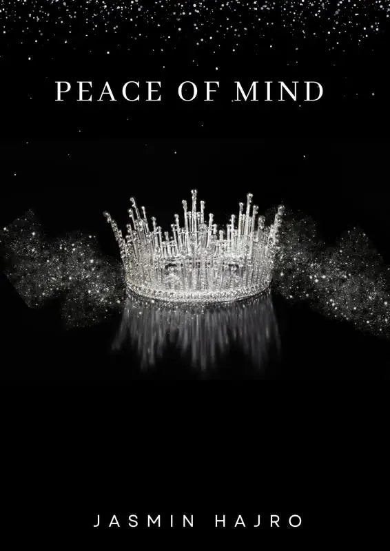 Een sprankelende zilveren tiara peace of mind met ingewikkelde, puntige pieken en reflecterend oppervlak
