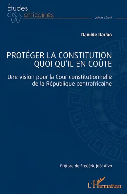 Blauw boek met witte tekst en subtiel geometrisch patroon over une vision pour la cour constitutionnelle centrafricaine