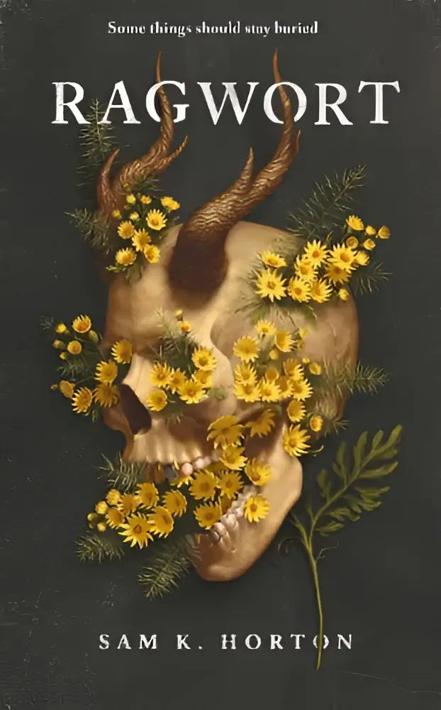 De boekrug van ragwort door profile books ltd toont een gouden schedel met gele jakobskruiskruid bloemen op een donkere achtergrond