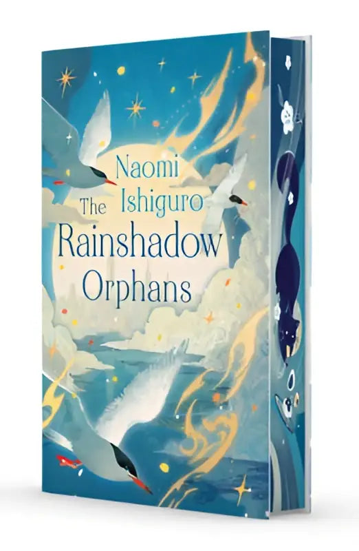 Het boek rainshadow orphans van naomi ishiguro heeft een blauwe kaft met vogels voor de rainshadow series boek een