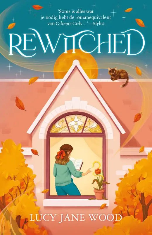 De boekcover van rewitched door lucy jane wood toont een gezellige fantasy illustratie van een roze huis met herfstbladeren en een kat