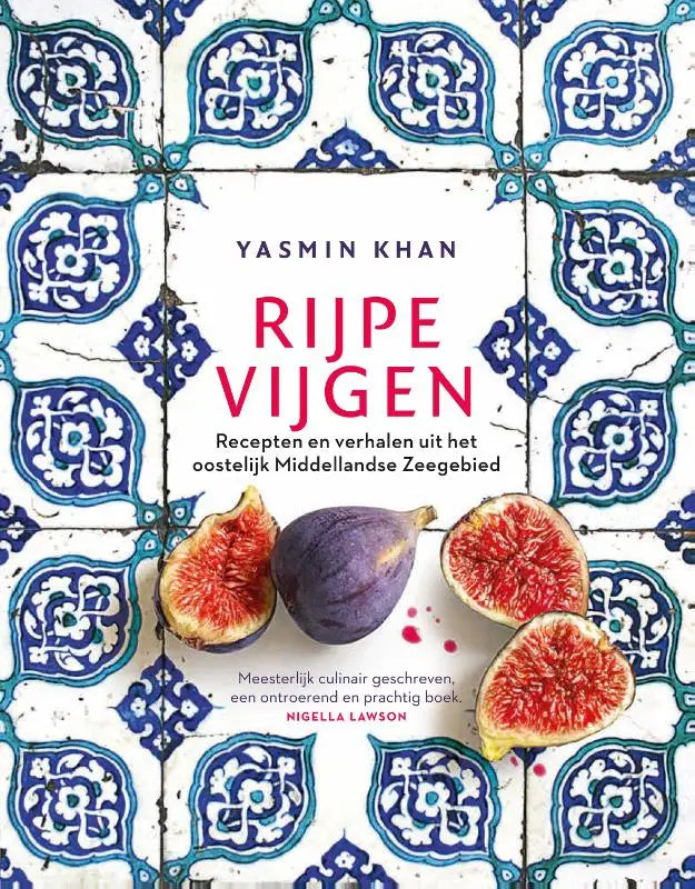 De boekcover van rijpe vijgen toont een paarse vijg met rood vruchtvlees tegen een blauw-witte tegelachtergrond