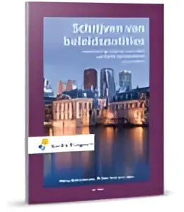 De boekcover van schrijven van beleidsnotities toont een nachtelijk stadsbeeld met verlichte gebouwen door rinke berkenbosch en willem koetsenruijter