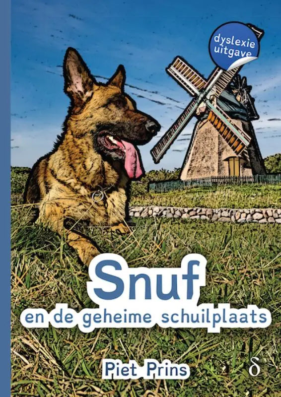 Een duitse herdershond met tan en zwart bont ligt in groen gras bij snuf en de geheime schuilplaats