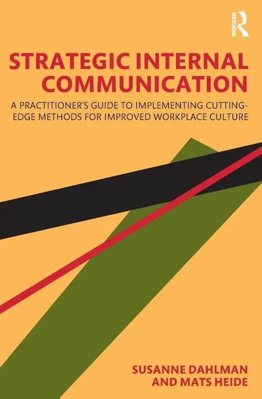 Boek over strategic internal communication met oranje omslag en abstracte geometrische strepen in rood, zwart, groen en roze