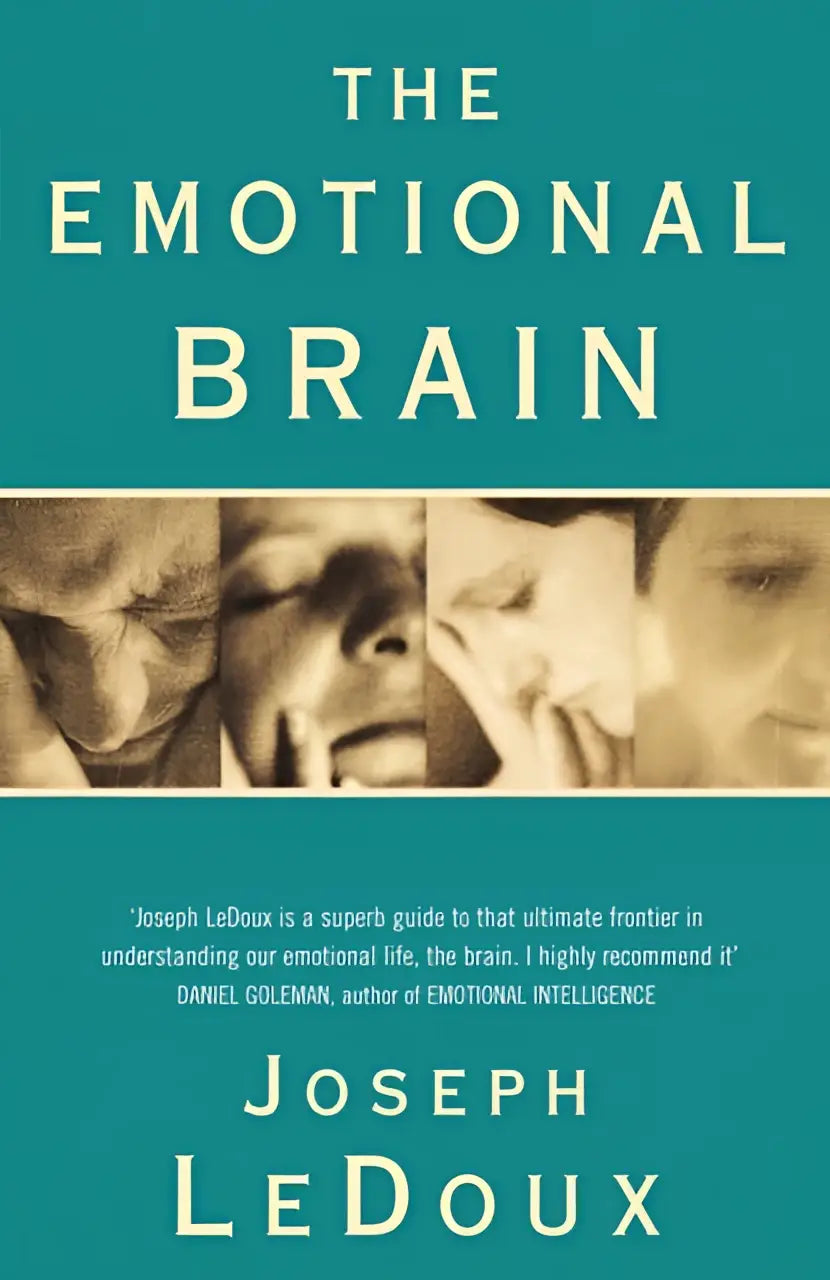 Teal boekomslag van the emotional brain door joseph ledoux met sepia gezichten centraal, gericht op goleman’s emotional intelligence