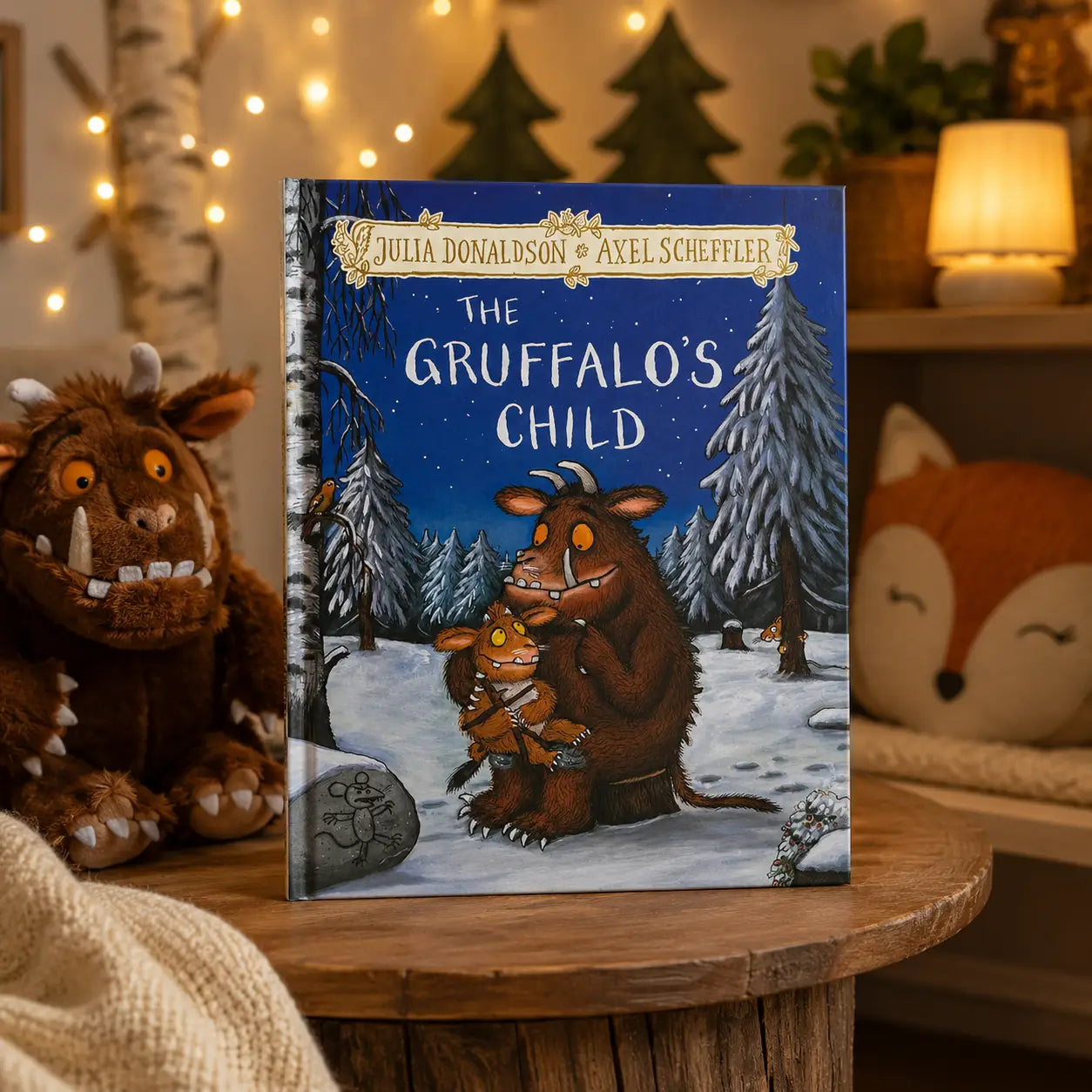 Hardback gift edition van the gruffalos child door julia donaldson en axel scheffler met blauwe omslag en illustratie