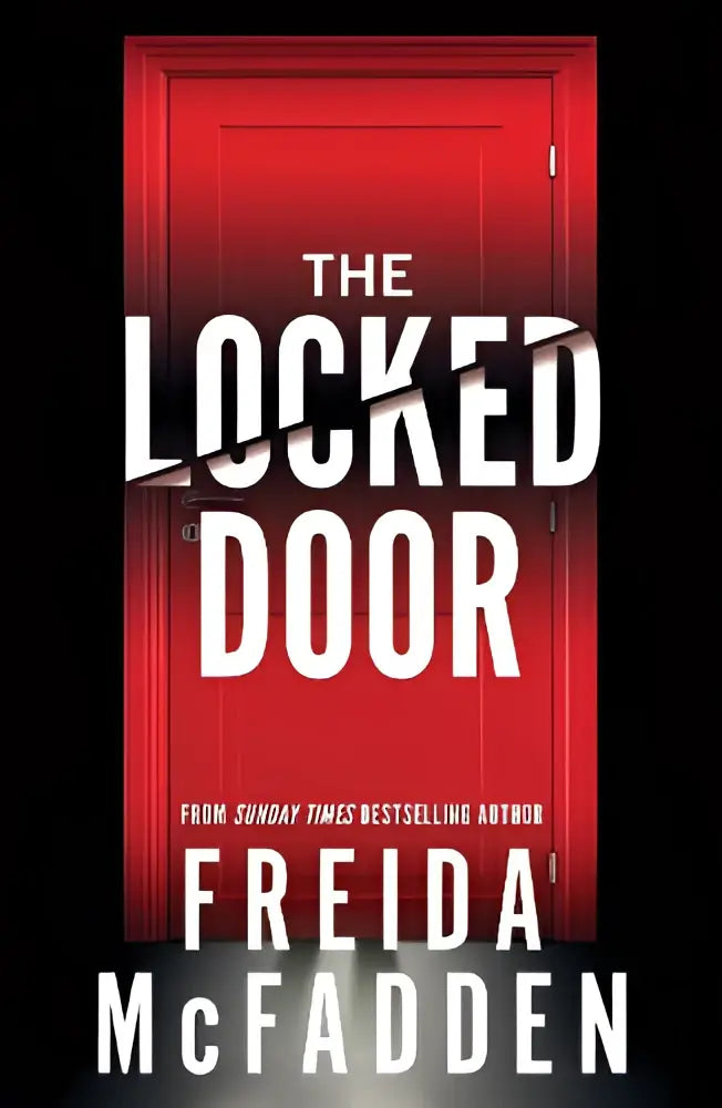 Rode deur boekomslag met opvallende witte tekst voor titel en auteur van de sunday times bestselling roman the locked door
