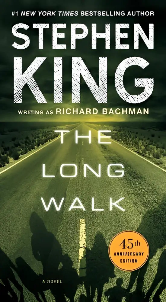 The long walk door stephen king is een donkergroene hardcover thriller roman boek