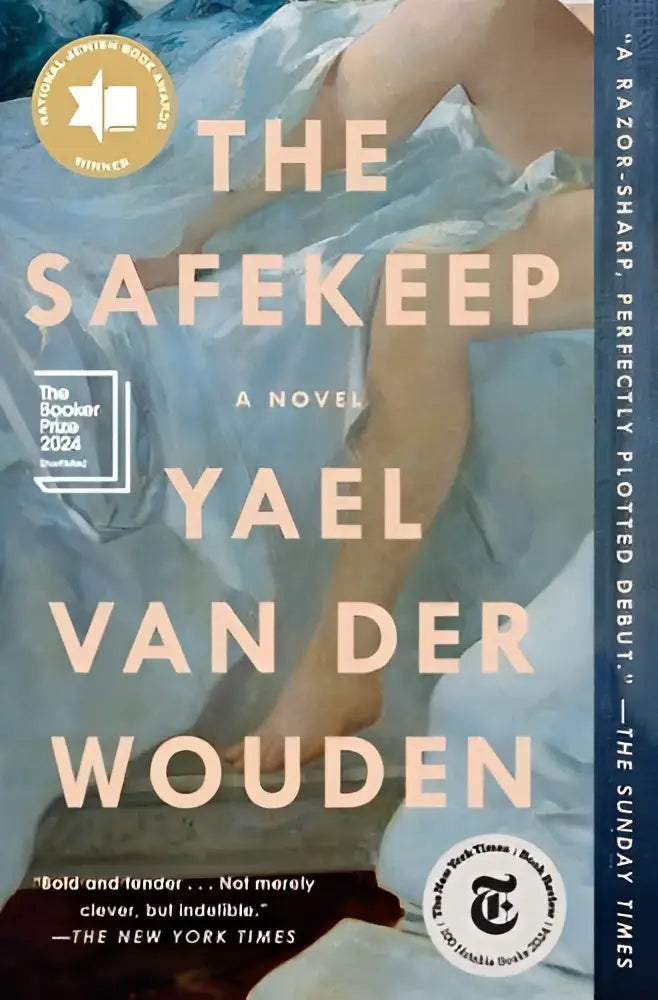 The safekeep is een roman van yael van der wouden met een omslag in zachte blauwe en witte tinten en elegante typografie