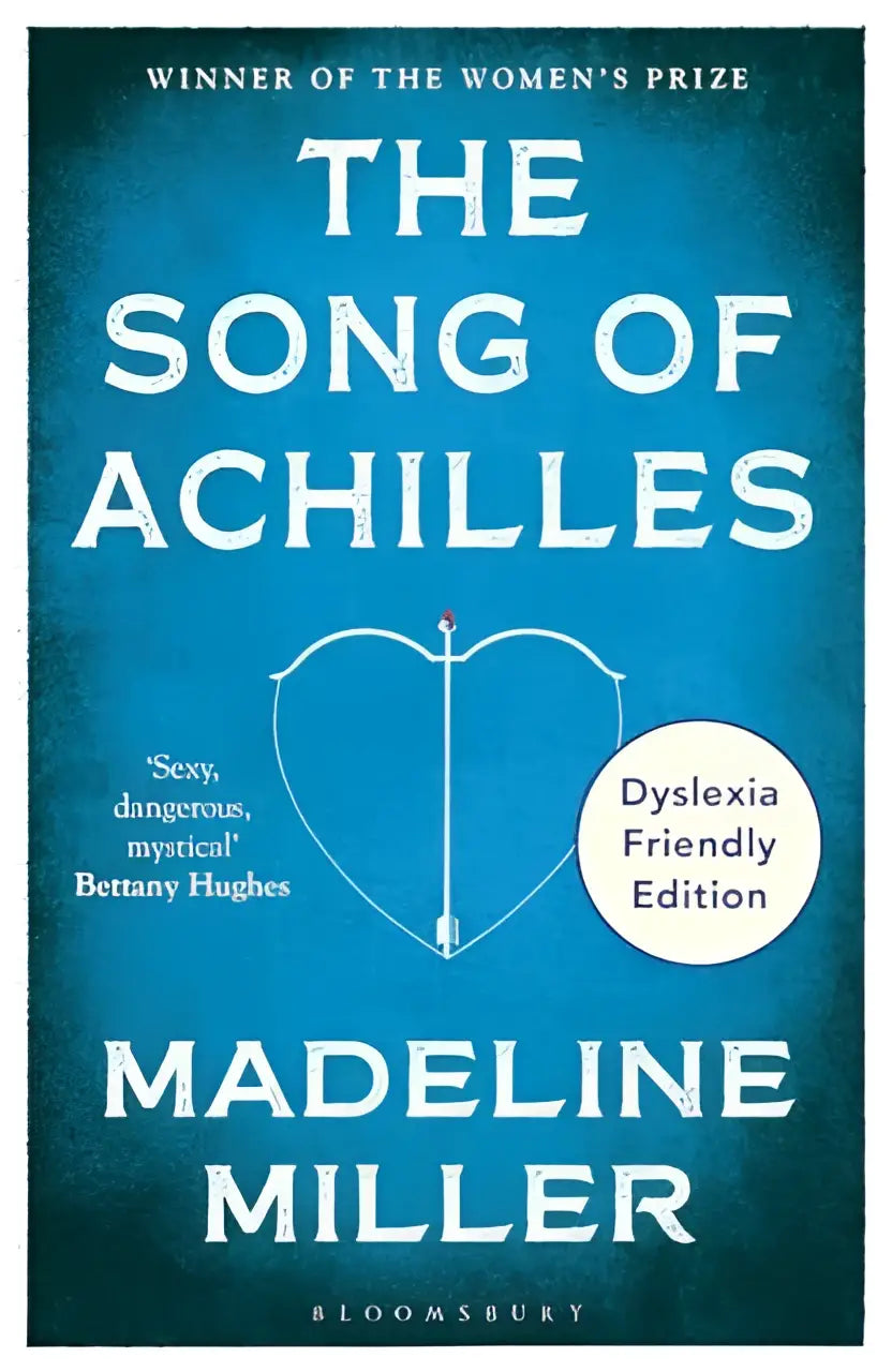 Het boek the song of achilles van madeline miller heeft een diepblauwe kaft met witte tekst en een pijl in hartvorm