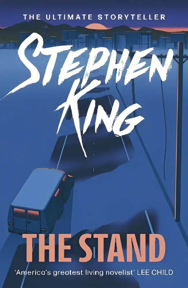 The stand hardcover boek met opvallende blauwe omslag en witte en oranje tekst een epische thriller van de nummer 1 bestseller