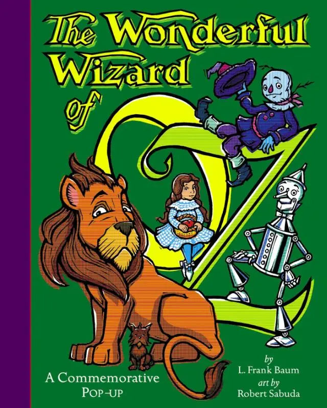 Een levendige groene pop-up boek cover van the wonderful wizard met een cartoonleeuw, dorothy in blauwe jurk, blikeman en vogelverschrikker