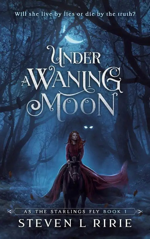 Vrouw met lang rood haar rijdt een donker paard door een mistig bos onder een wanende maan in under a waning moon