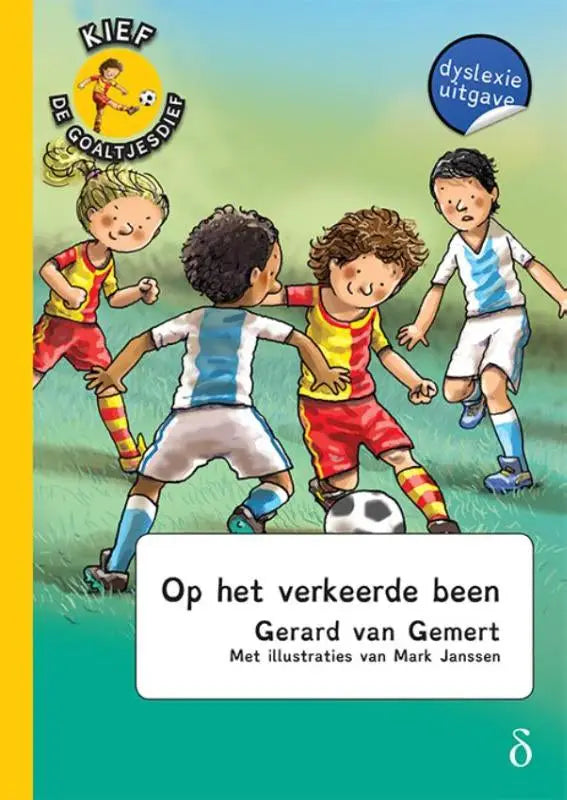 Kinderboekcover met kleurrijke illustratie van kinderen die voetbal spelen op het verkeerde been door gerard van gemert deel goaltjesdief deel 3