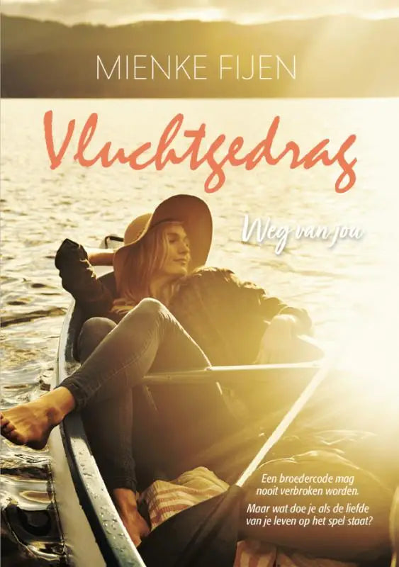 A woman in a wide-brimmed hat and dark clothes reclines peacefully in a small boat in golden sunlight for vluchtgedrag weg van jou