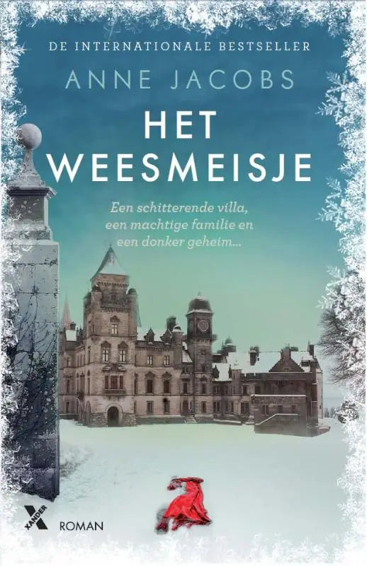 Het boek het weesmeisje toont een groot sneeuwbedekt stenen landhuis met een rode jurk op de voorgrond