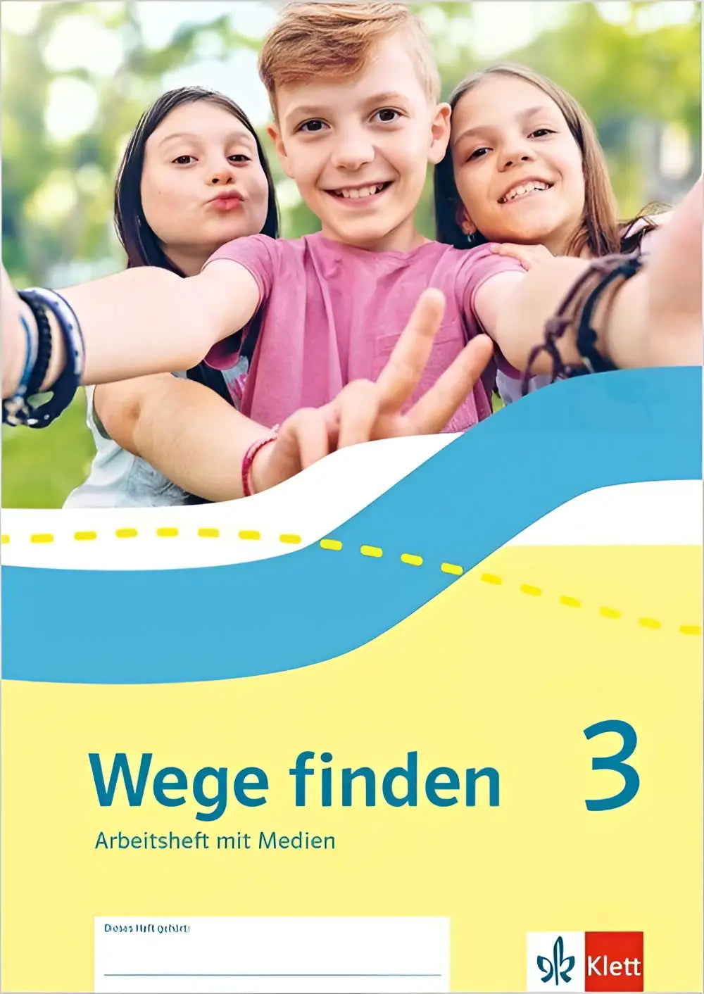 Gele en blauwe deksel van het arbeitsheft mit medien wege finden 3 van klett voor klasse 3