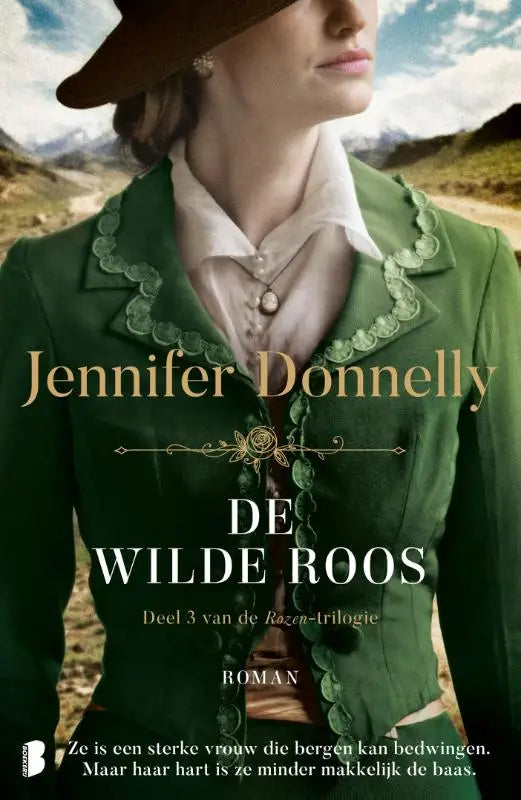 Vrouw in donker groen kanten jasje met witte kraag en bruine hoed symboliseert een sterke vrouw wilde roos